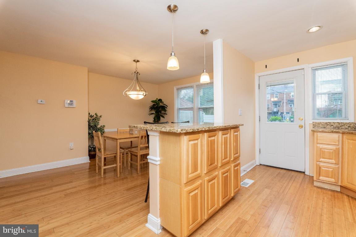 1045 Reverdy Road Baltimore, MD 21212 - Photo 6 of 28