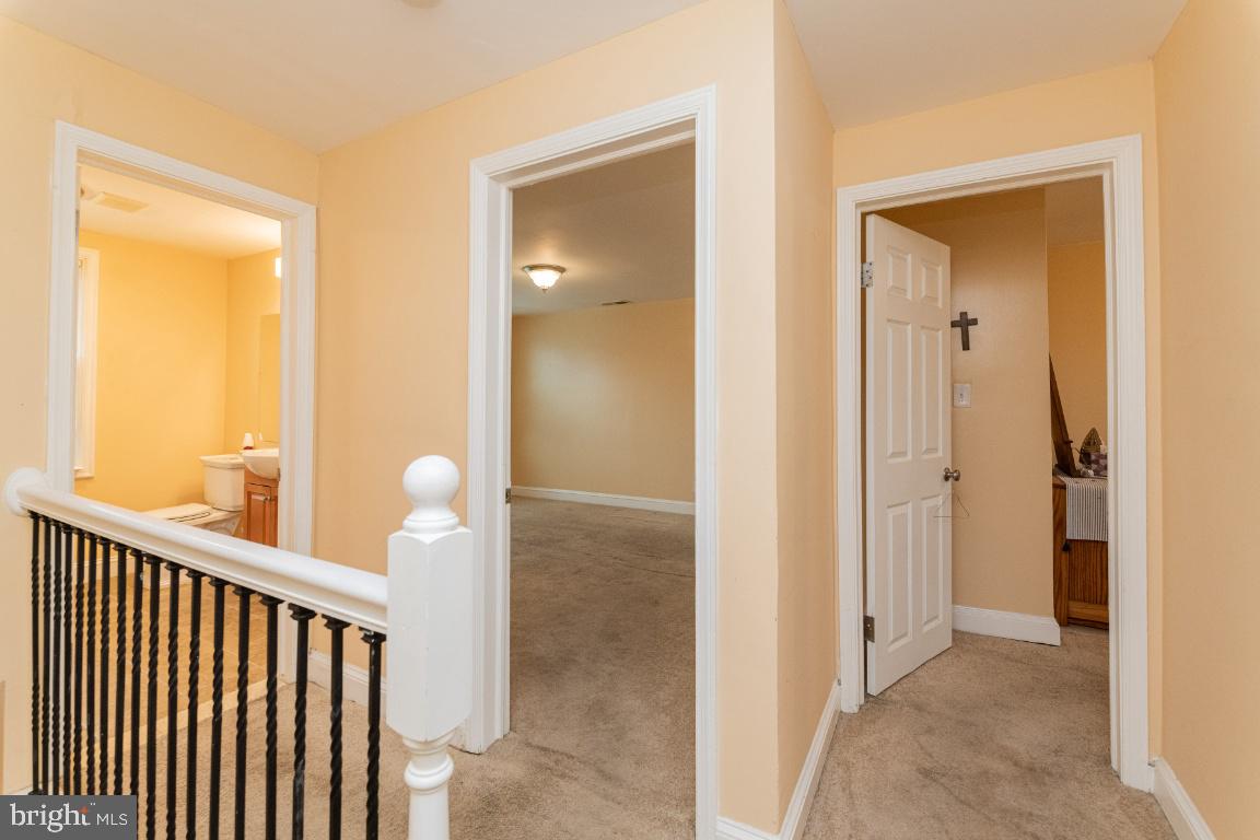 1045 Reverdy Road Baltimore, MD 21212 - Photo 9 of 28