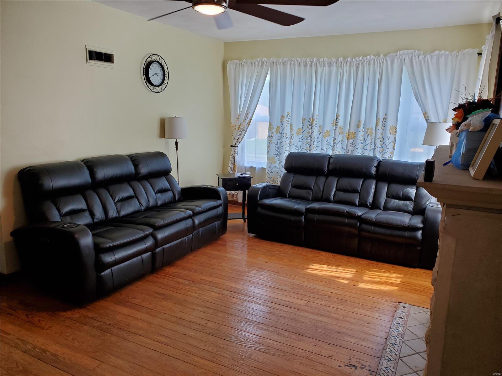 3308 Johnson Road Granite City, IL 62040 - Photo 7 of 21 Gallery Image 7