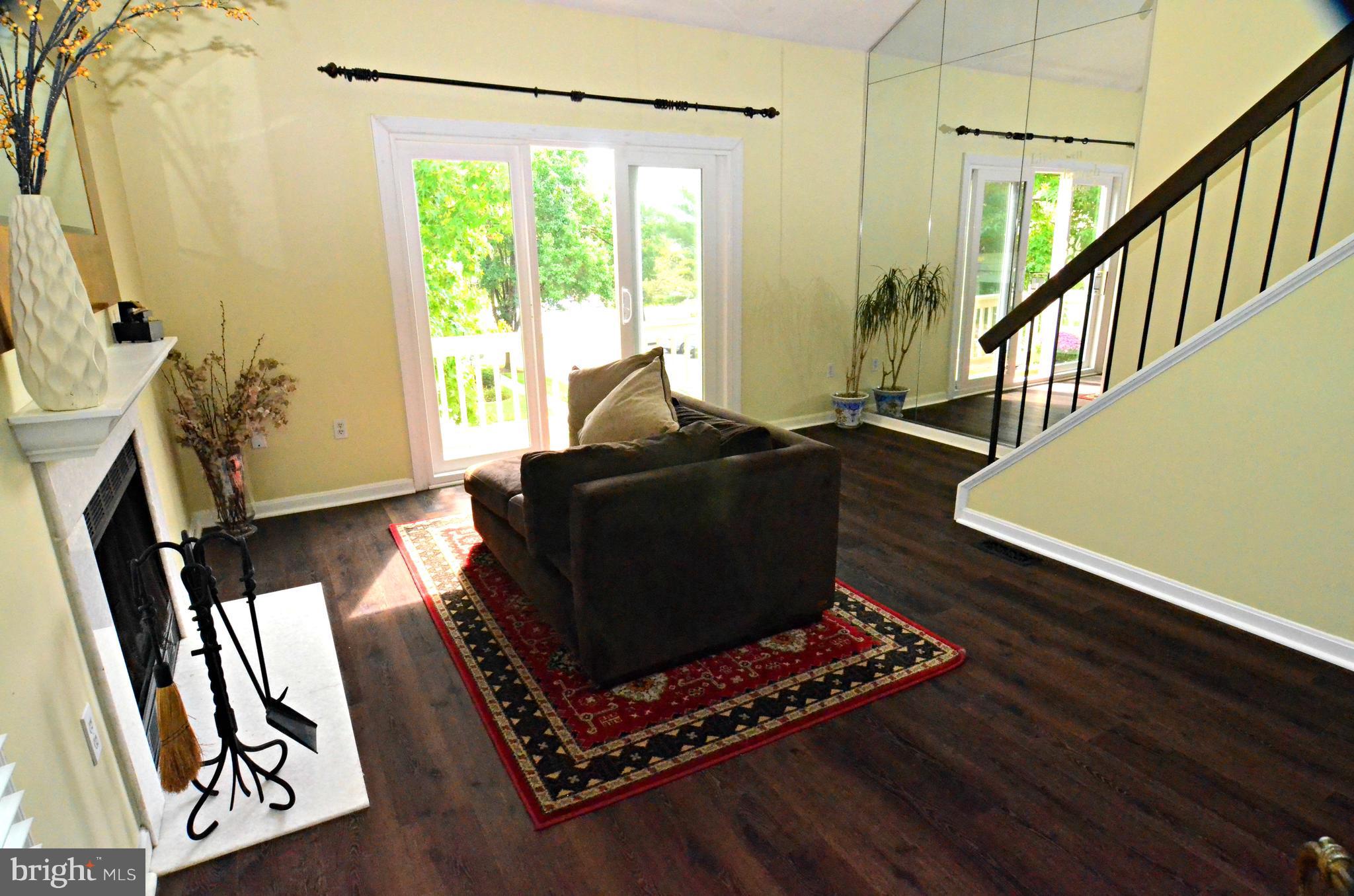 9314 Player Drive, Unit 2 Laurel, MD 20708 - Photo 6 of 29 Living Room