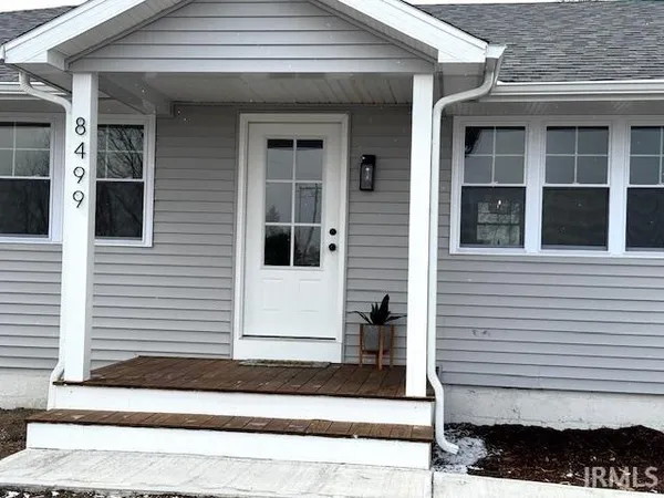 $289,000 | 8499 Highway 71, Dana, IN 47847