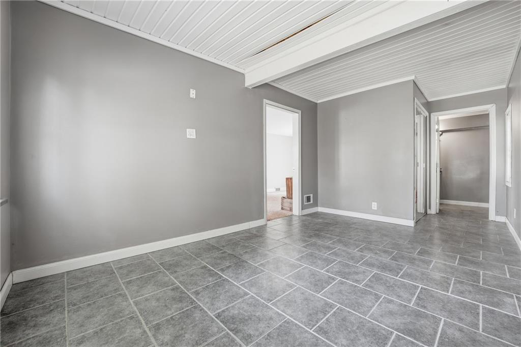 224 West Market Street Mercer, PA 16137 - Photo 12 of 28