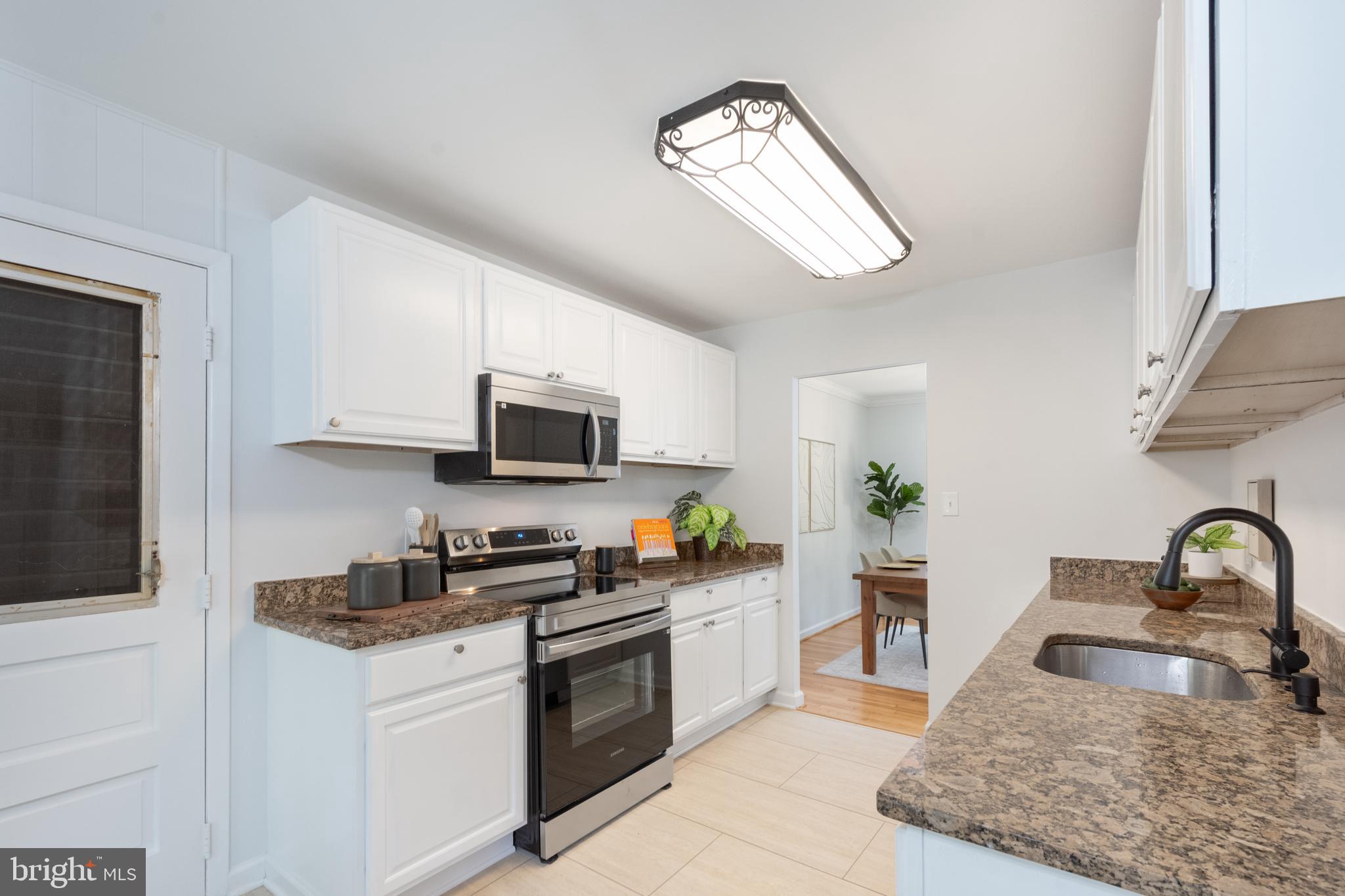 6410 Wyngate Drive Springfield, VA 22152 - Photo 13 of 53