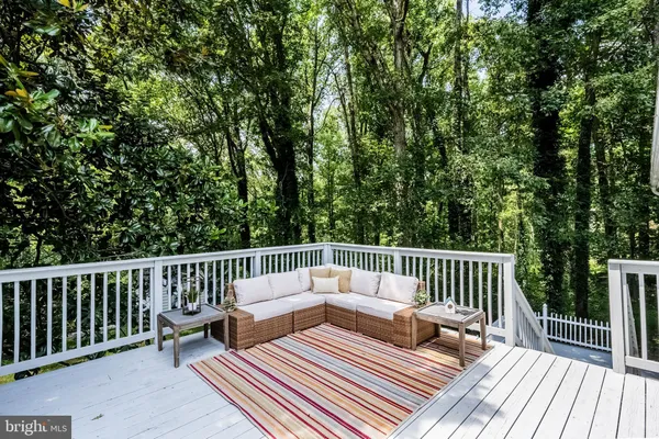 $889,900 | 6410 Wyngate Drive, Springfield, VA 22152