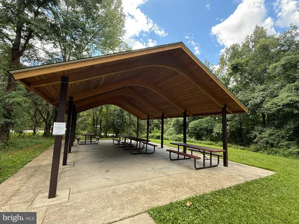 $889,900 | 6410 Wyngate Drive, Springfield, VA 22152