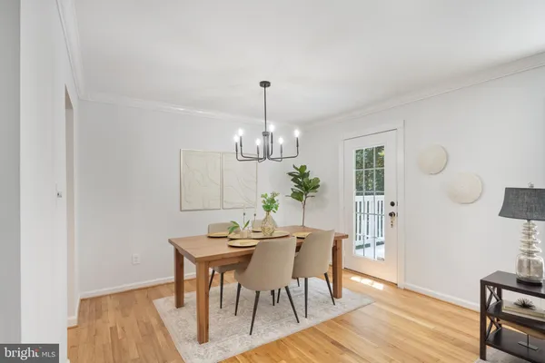 $889,900 | 6410 Wyngate Drive, Springfield, VA 22152