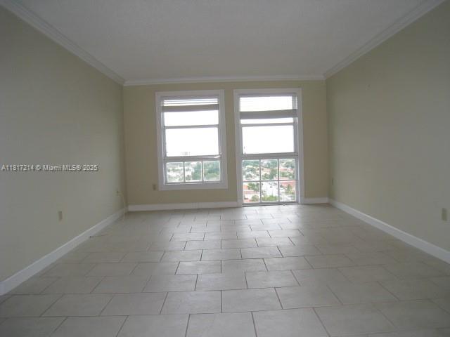 Golden Pines Miami, FL 33145 - Photo 5 of 13