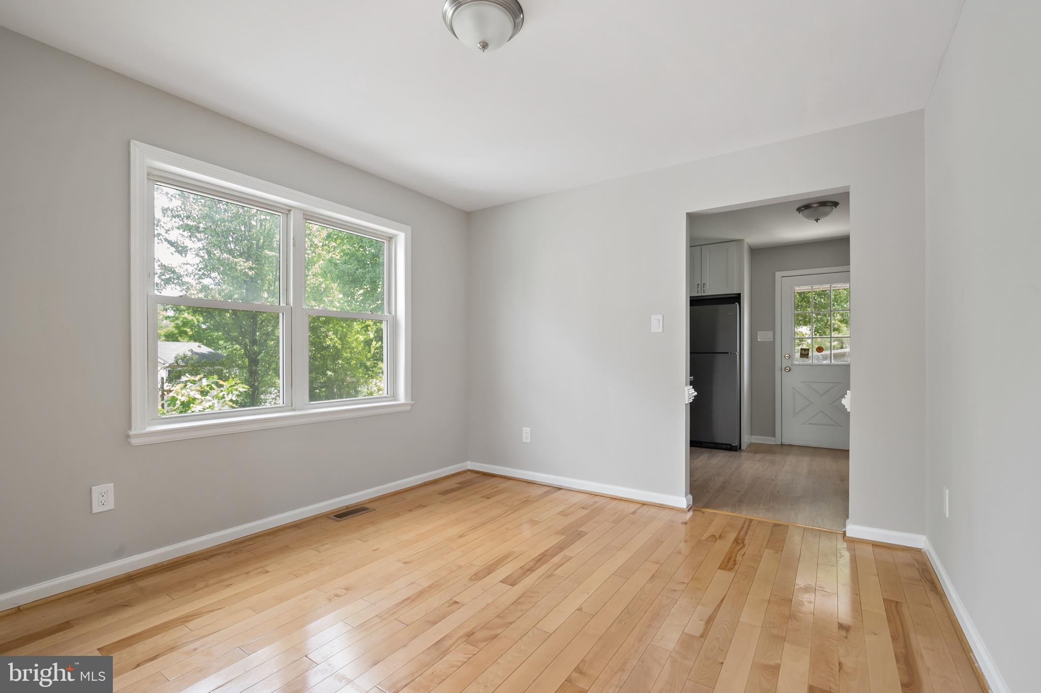 4333 Cub Run Road Chantilly, VA 20151 - Photo 13 of 44 DINING ROOM 1