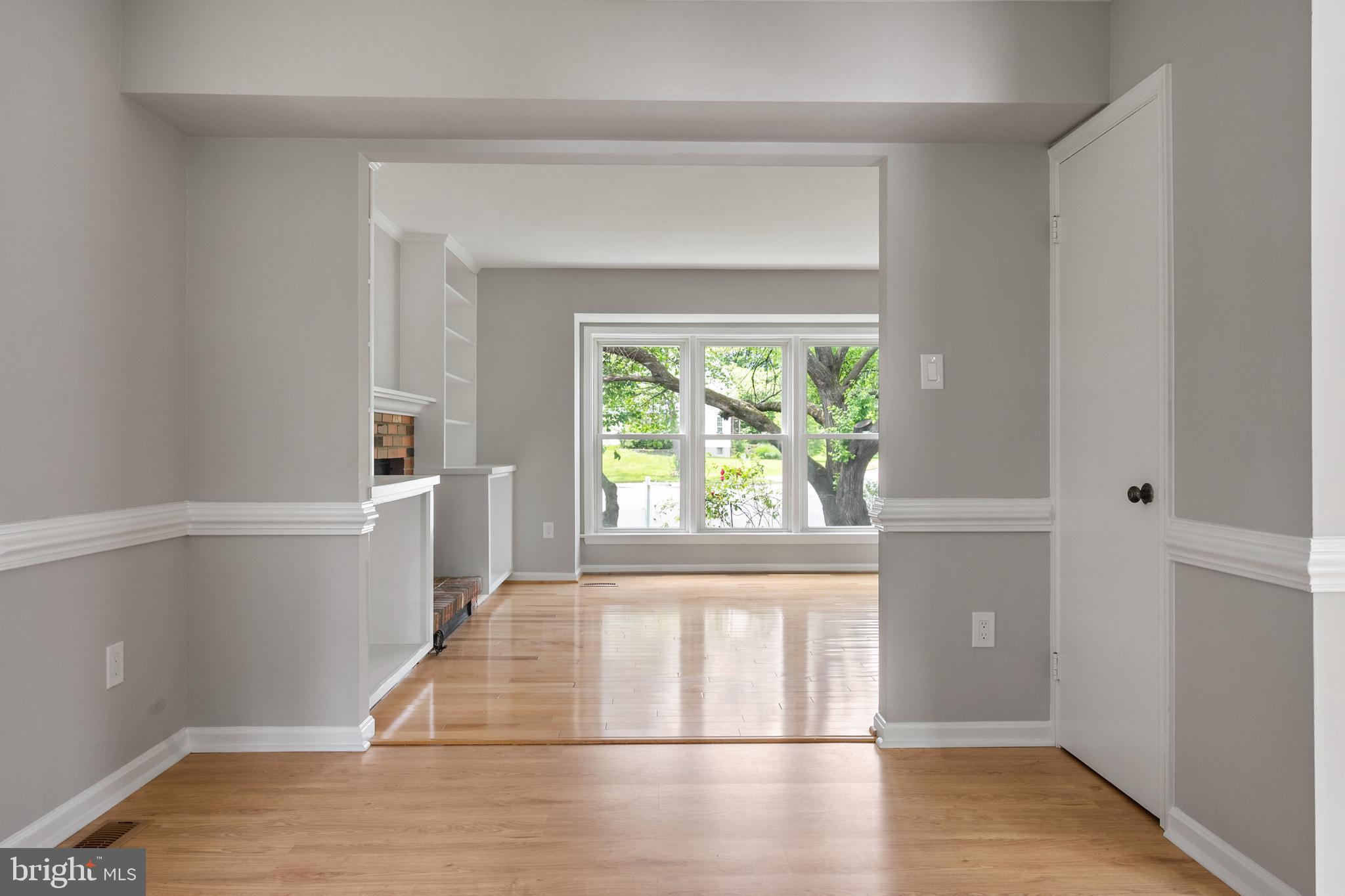 4333 Cub Run Road Chantilly, VA 20151 - Photo 18 of 44 KITCHEN TO FAMILY ROOM