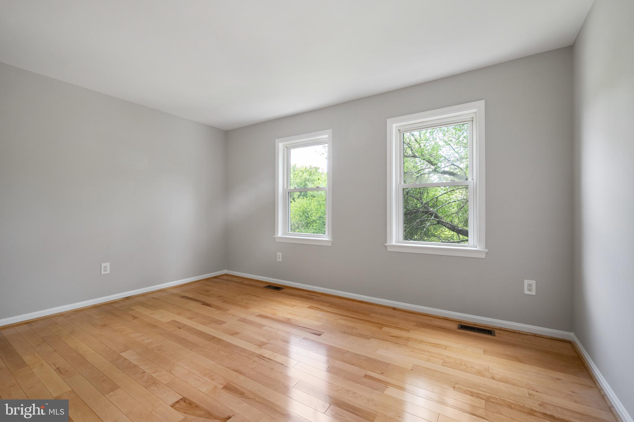 4333 Cub Run Road Chantilly, VA 20151 - Photo 34 of 44 BEDROOM 2