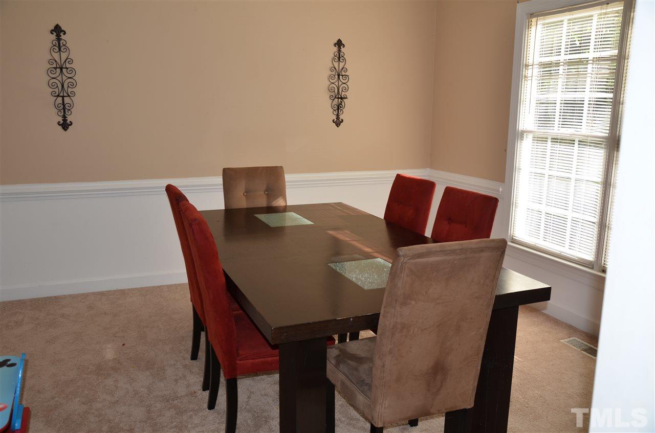 8605 Bluff Pointe Court Raleigh, NC 27615 - Photo 12 of 25 Gallery Image 12