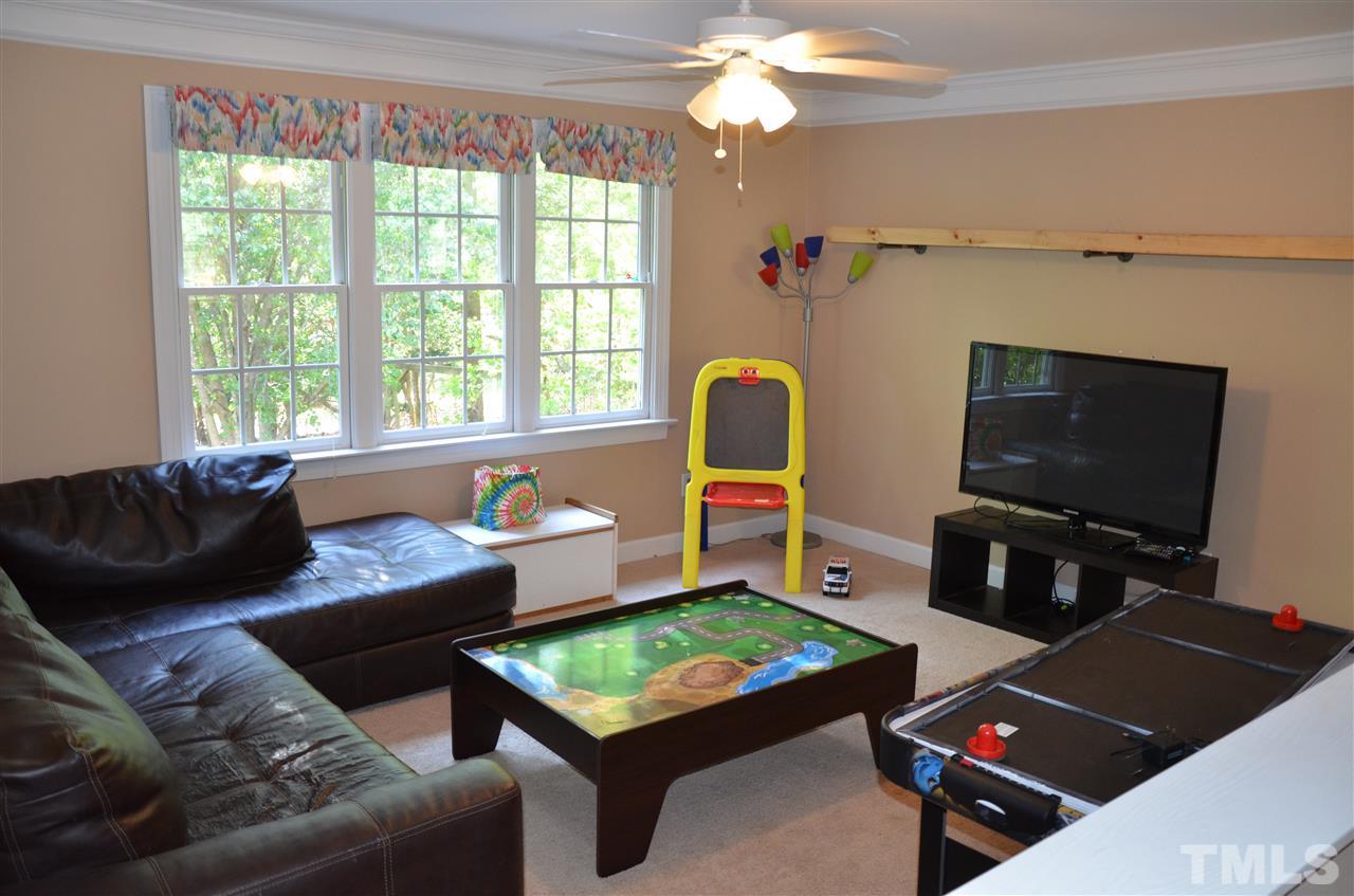 8605 Bluff Pointe Court Raleigh, NC 27615 - Photo 21 of 25 Gallery Image 21