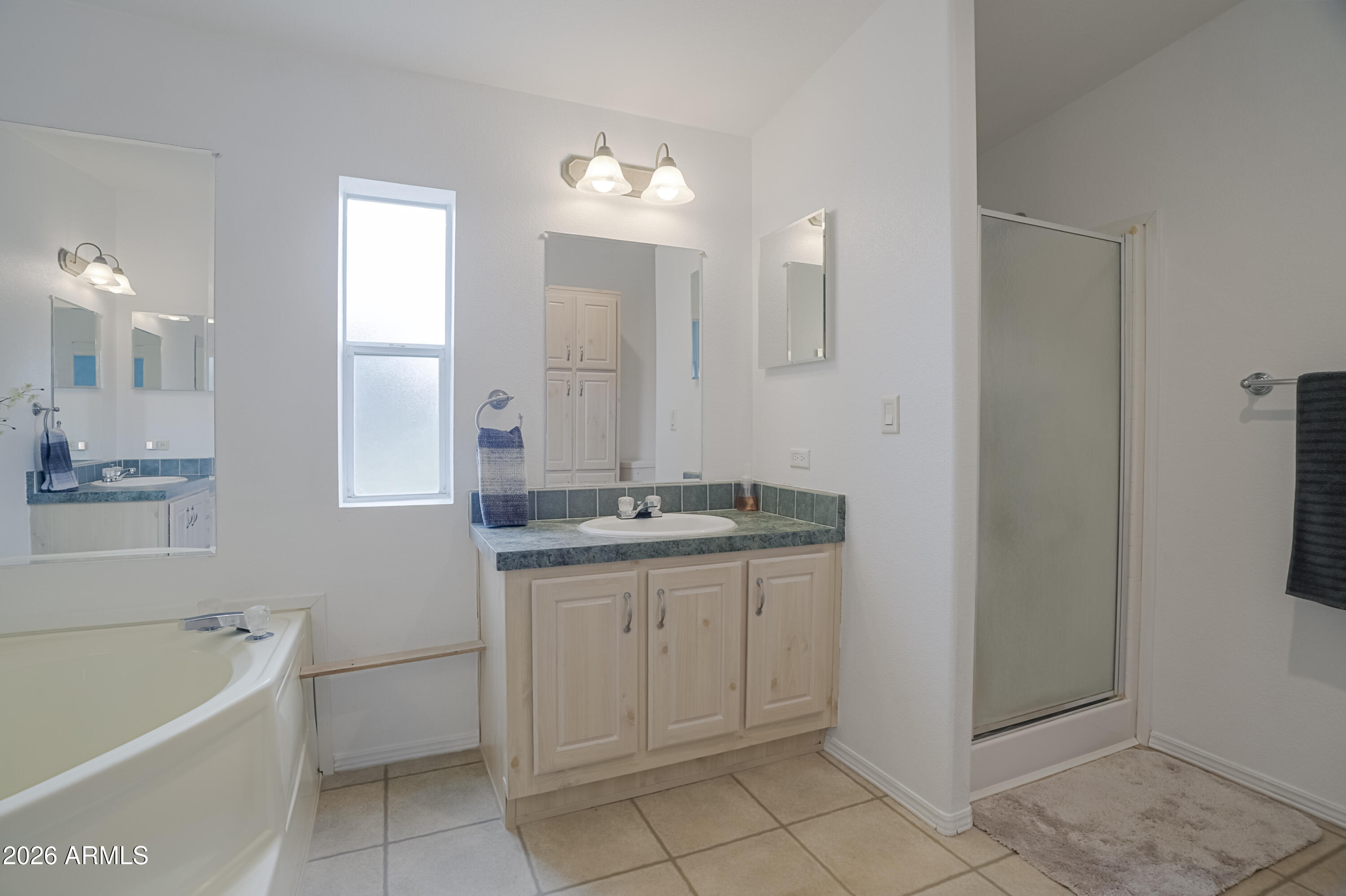1075 North Ambassador Road Dewey, AZ 86327 - Photo 19 of 51 Primary Bathroom 2