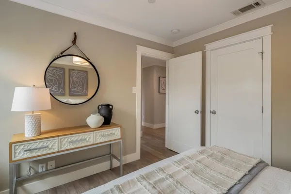 $1,898,000 | 409 Poinsettia Avenue, San Mateo, CA 94403