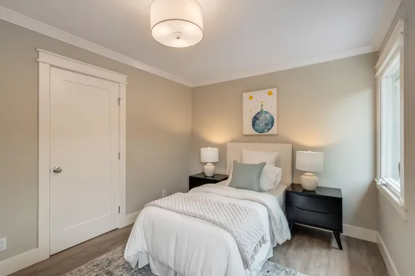$1,898,000 | 409 Poinsettia Avenue, San Mateo, CA 94403