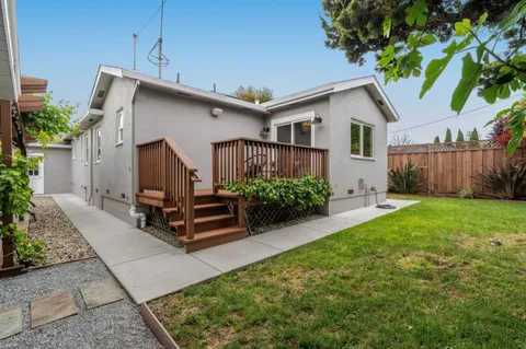 $1,898,000 | 409 Poinsettia Avenue, San Mateo, CA 94403