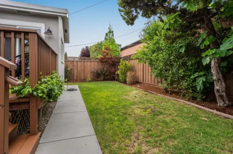 $1,898,000 | 409 Poinsettia Avenue, San Mateo, CA 94403