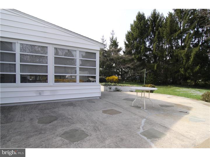 104 Kershaw Road Wallingford, PA 19086 - Photo 24 of 25 Patio