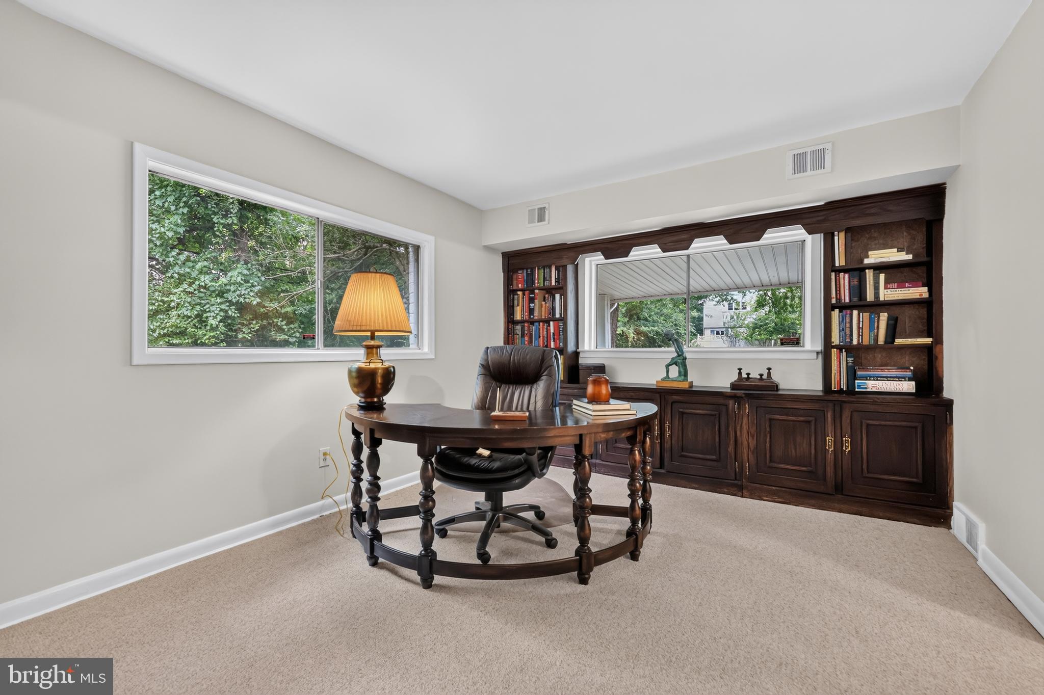 803 Preston Road Glenside, PA 19038 - Photo 4 of 30