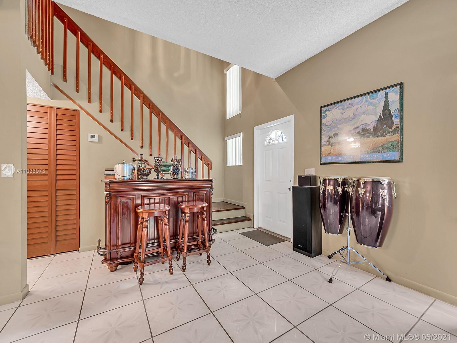 513 Racquet Club Road Weston, FL 33326 - Photo 15 of 37