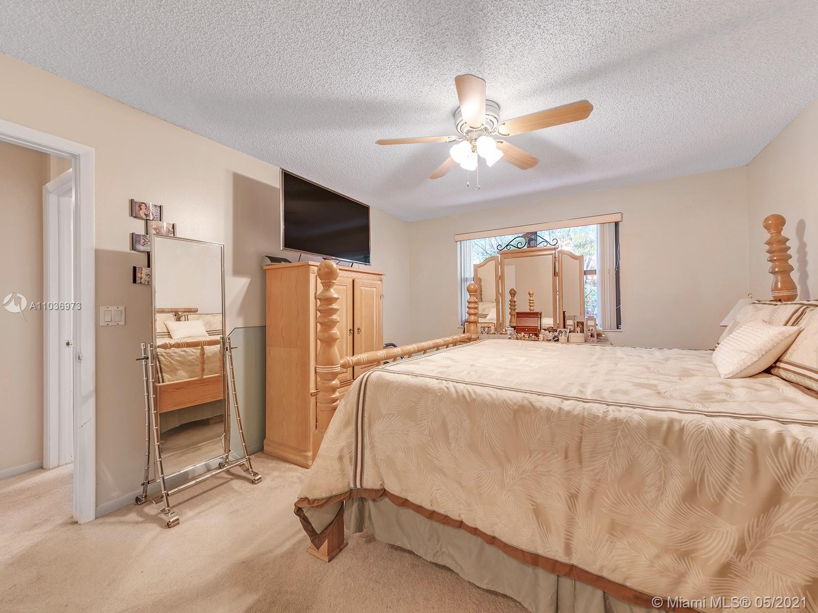 513 Racquet Club Road Weston, FL 33326 - Photo 28 of 37