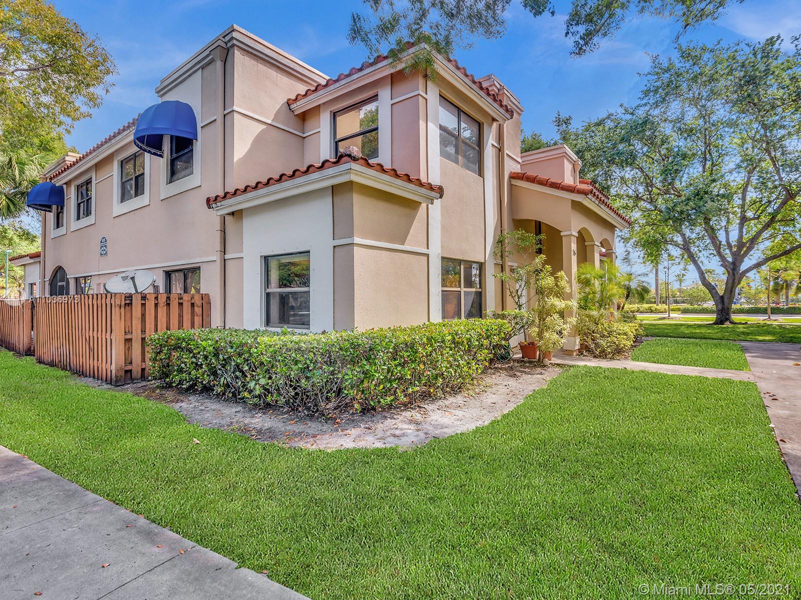 513 Racquet Club Road Weston, FL 33326 - Photo 31 of 37
