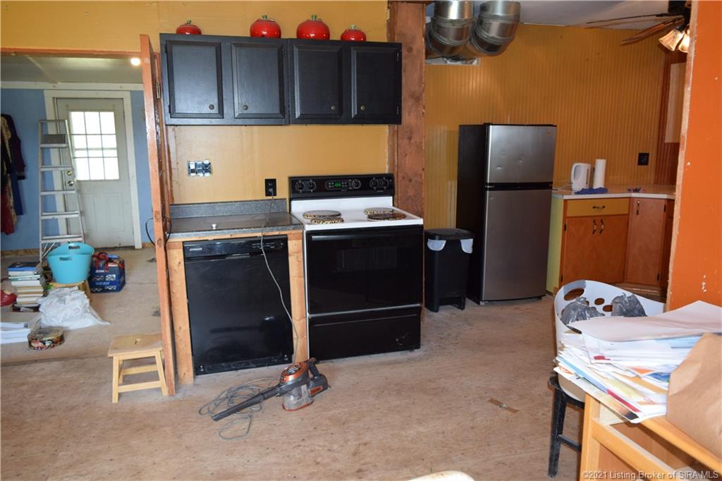 3140 Grange Hall Road Northeast Corydon, IN 47112 - Photo 13 of 27 Gallery Image 13