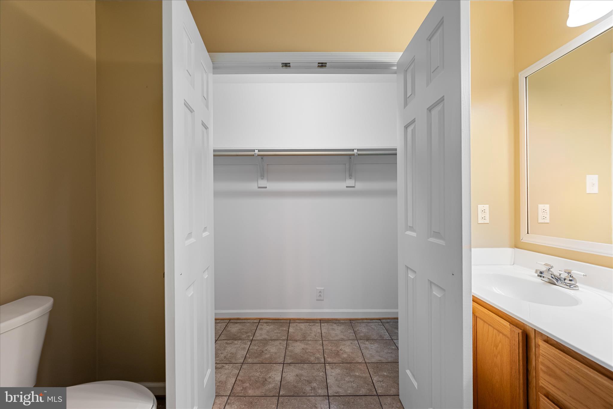 126 Fairground Road Woodstock, VA 22664 - Photo 22 of 41 Primary Closet #2