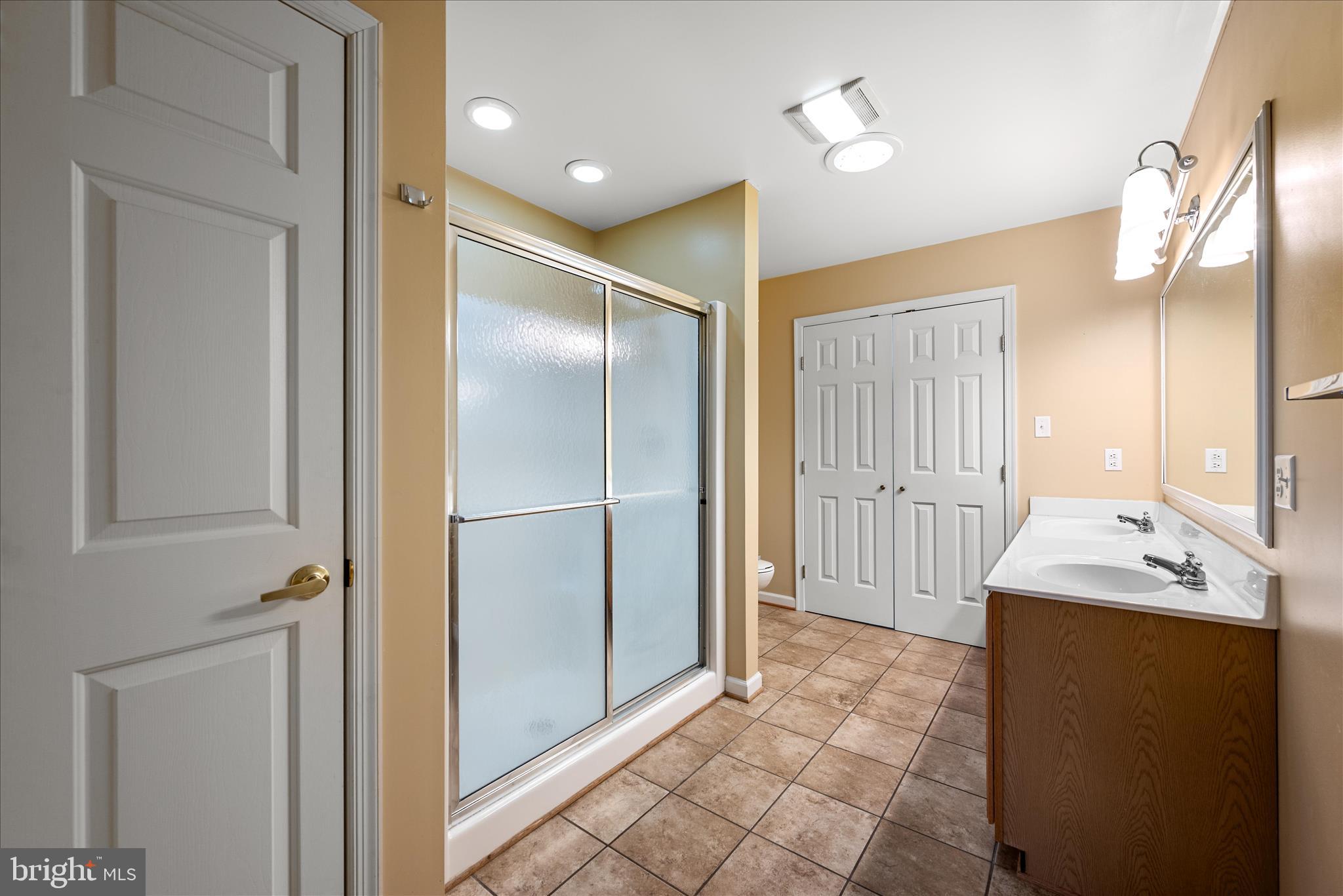 126 Fairground Road Woodstock, VA 22664 - Photo 9 of 44 Primary Bathroom