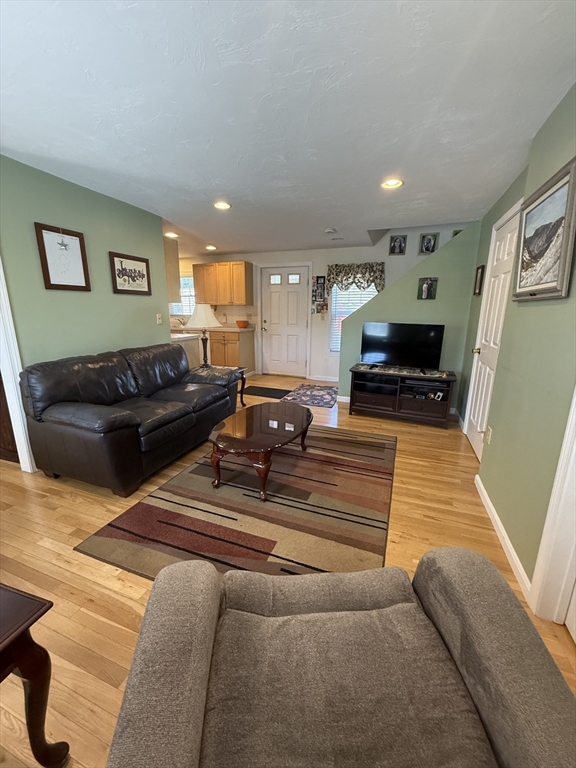 5 Main Street, Unit 4 Upton, MA 01568 - Photo 7 of 27