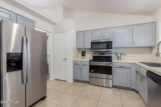 $3,700 | 17602 North 57th Street, Scottsdale, AZ 85254