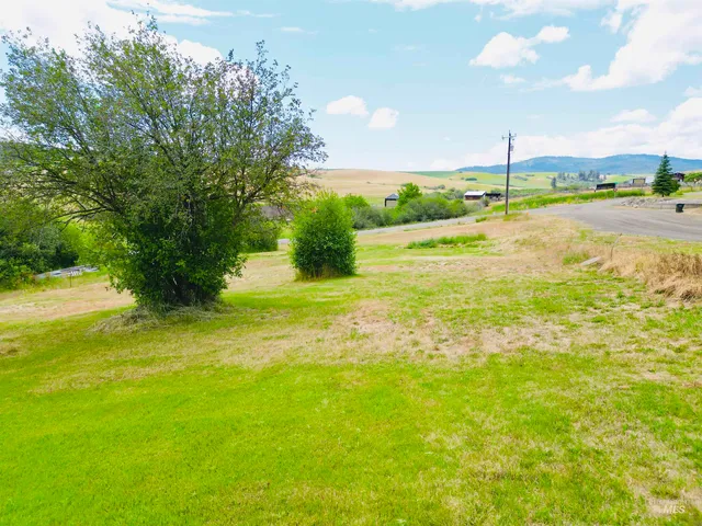 $118,000 | 807-809 Trestle Drive, Cottonwood, ID 83522