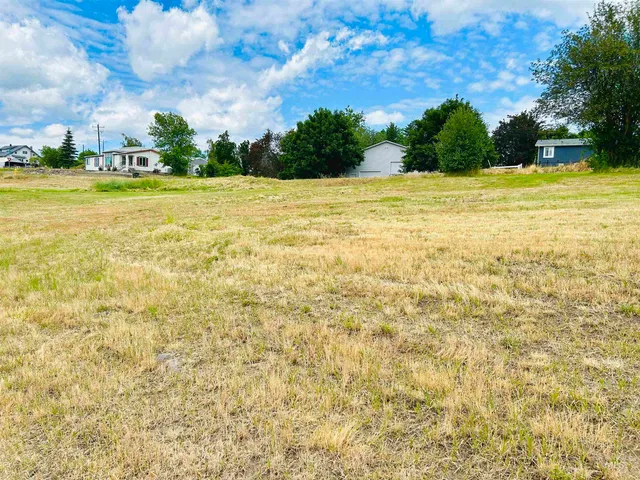 $118,000 | 807-809 Trestle Drive, Cottonwood, ID 83522