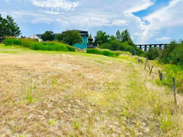 $118,000 | 807-809 Trestle Drive, Cottonwood, ID 83522