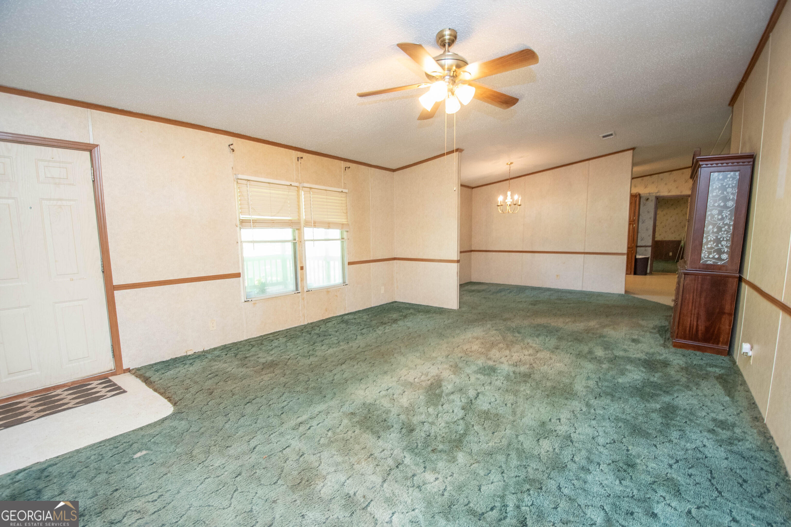 345 Robert Taylor Road LaGrange, GA 30240 - Photo 7 of 39