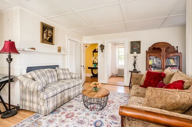 $1,520,000 | 366 Old Concord Turnpike, Barrington, NH 03825