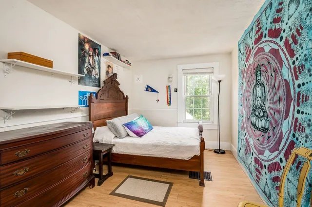 $1,520,000 | 366 Old Concord Turnpike, Barrington, NH 03825