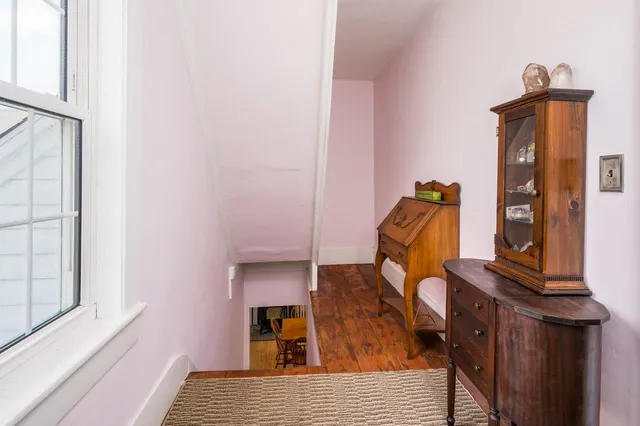 $1,520,000 | 366 Old Concord Turnpike, Barrington, NH 03825