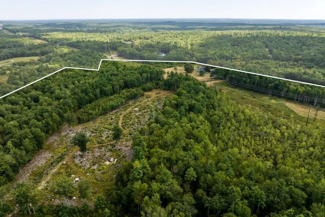 $1,520,000 | 366 Old Concord Turnpike, Barrington, NH 03825