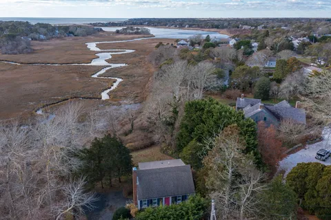 $1,250,000 | 144 Barn Hill Road, Chatham, MA 02633