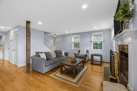 $1,250,000 | 144 Barn Hill Road, Chatham, MA 02633