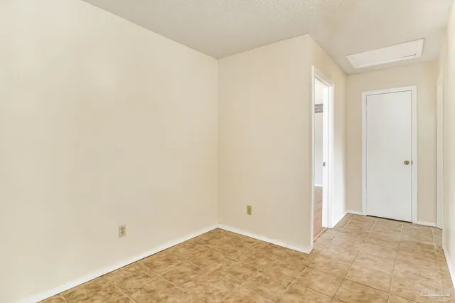 $379,000 | 521 Quail Nest Lane, Pensacola, FL 32514