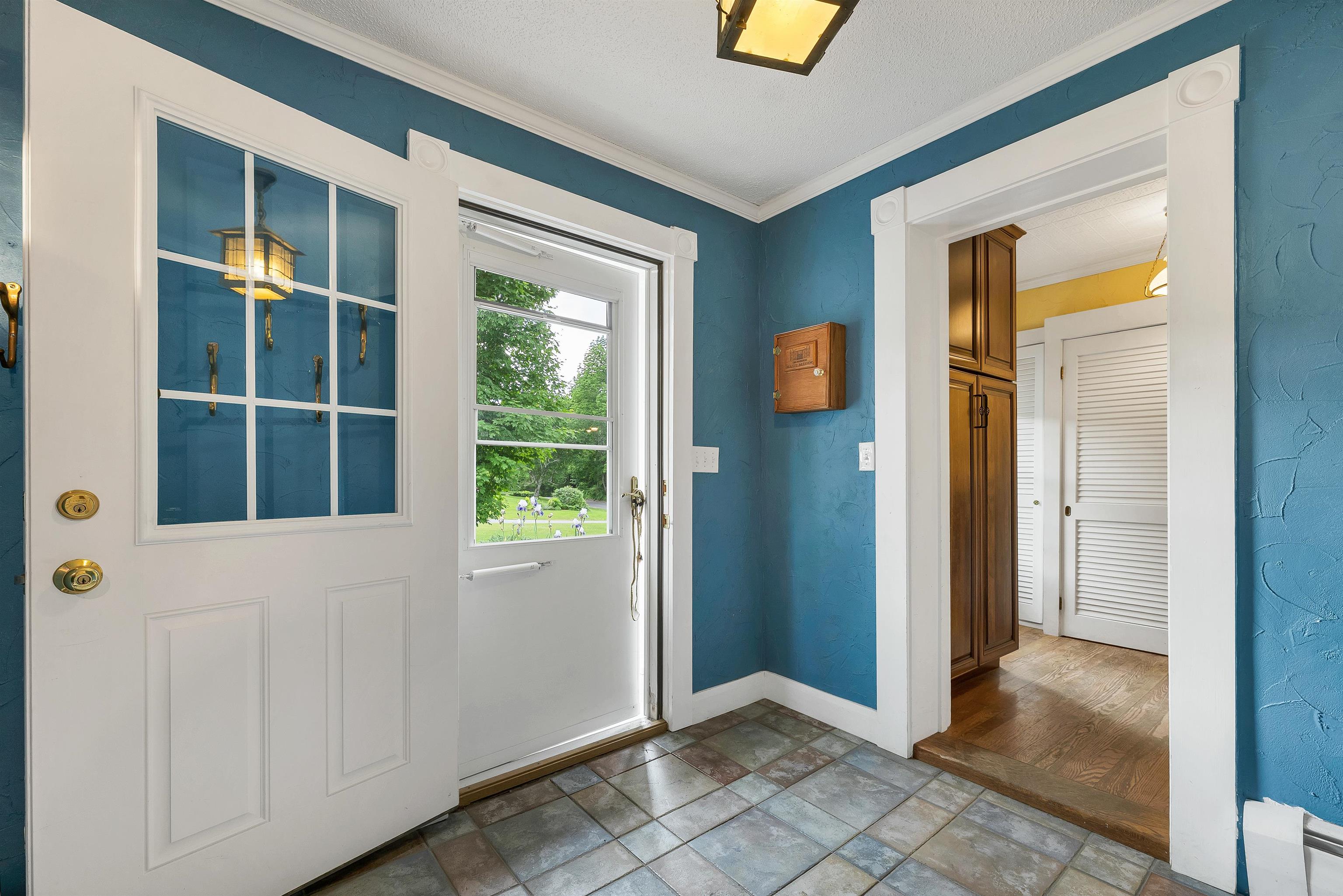 333 Sunset Hill Road Sugar Hill, NH 03586 - Photo 5 of 60