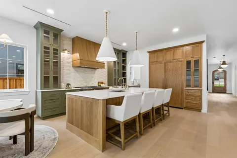 $2,395,000 | 7107 Coronado Avenue, Dallas, TX 75214