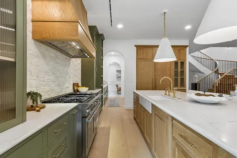 $2,395,000 | 7107 Coronado Avenue, Dallas, TX 75214