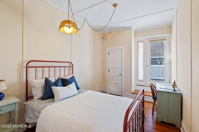 $10,700,000 | 409 East Avenue, Bay Head, NJ 08742