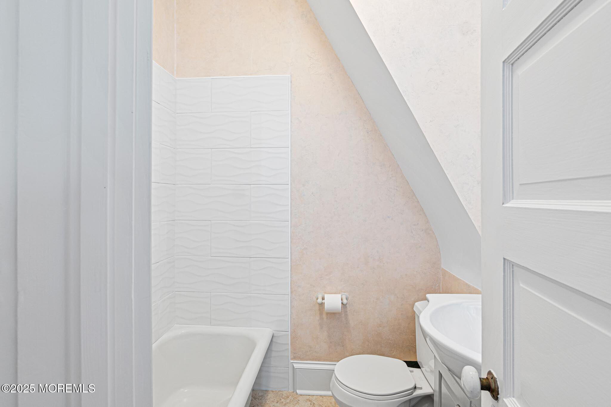 409 East Avenue Bay Head, NJ 08742 - Photo 34 of 56 046-original-photo