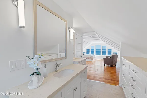 $10,700,000 | 409 East Avenue, Bay Head, NJ 08742