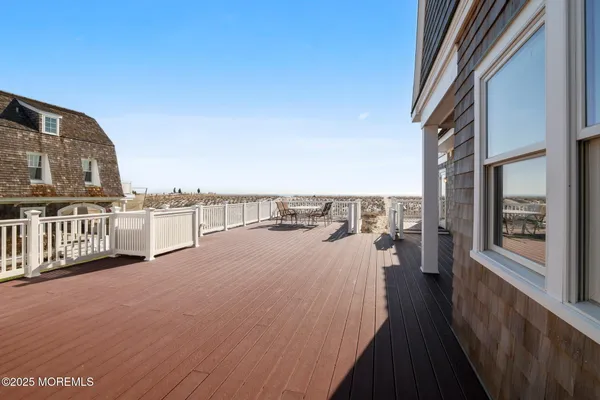 $10,700,000 | 409 East Avenue, Bay Head, NJ 08742