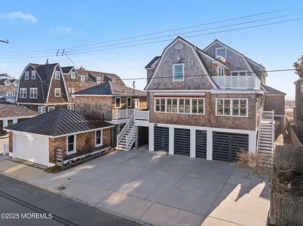 $10,700,000 | 409 East Avenue, Bay Head, NJ 08742